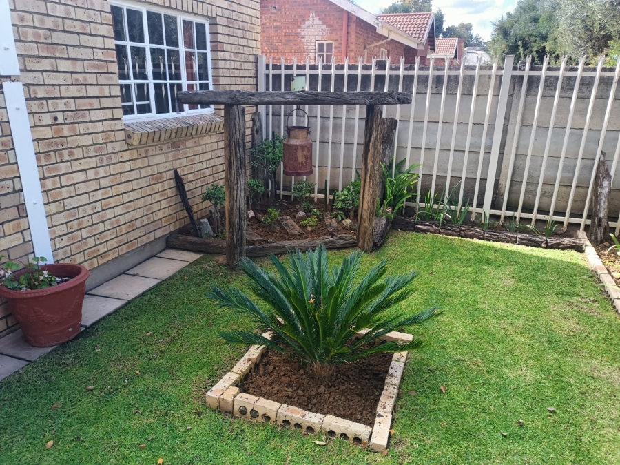 3 Bedroom Property for Sale in Naudeville Free State